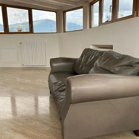 Casa Fontana, Relax Tra E Montagna Feriehus